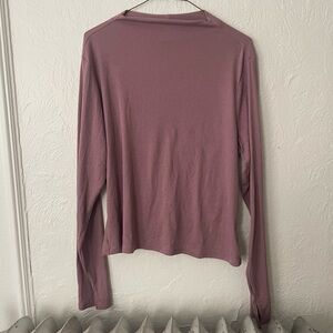 Old navy athletic long sleeve